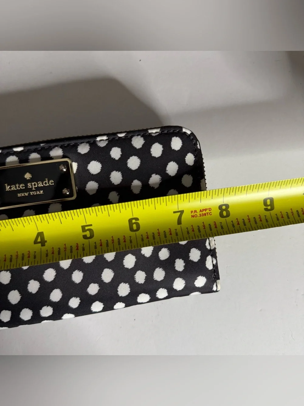 kate spade stylish zip